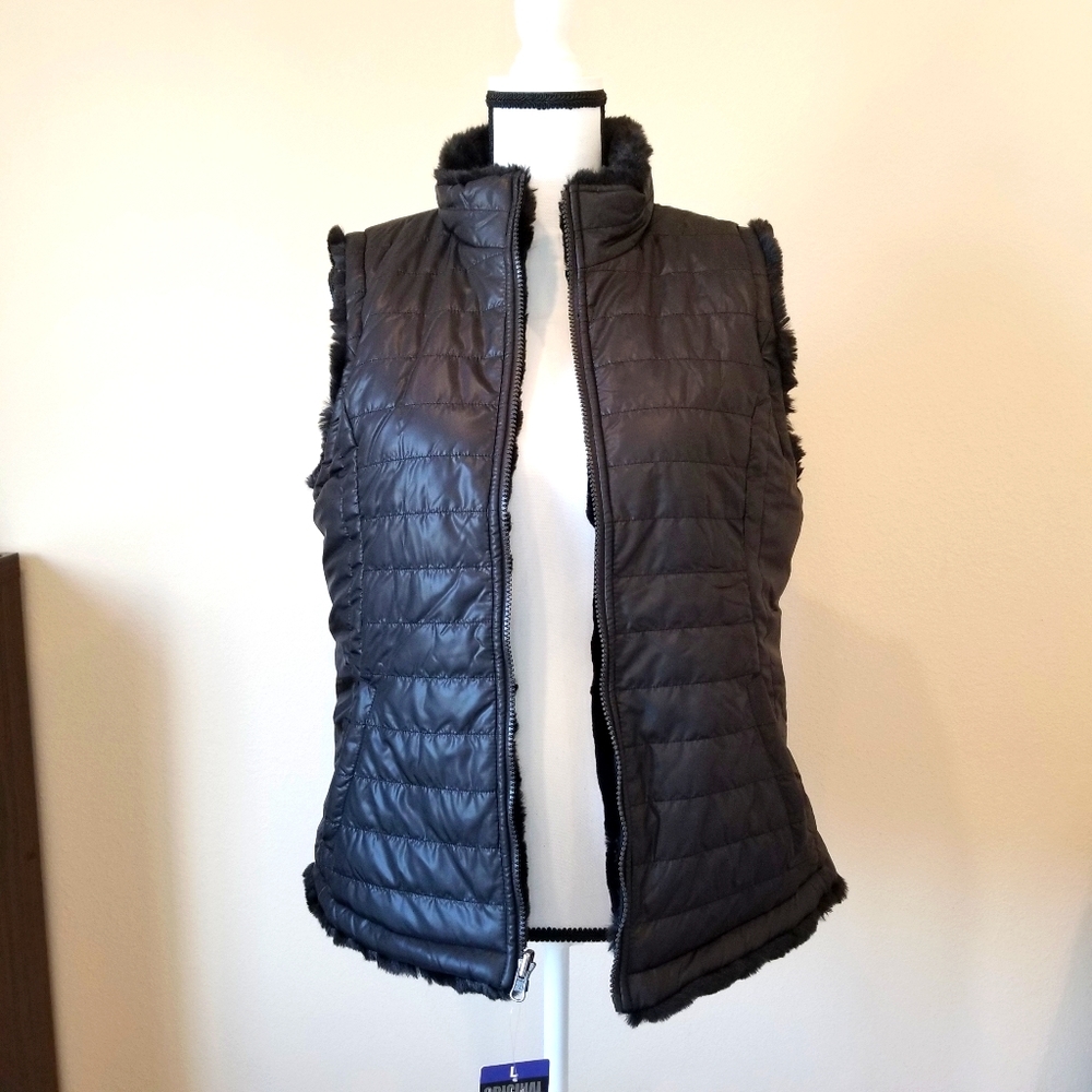 Puffer double sided black vest